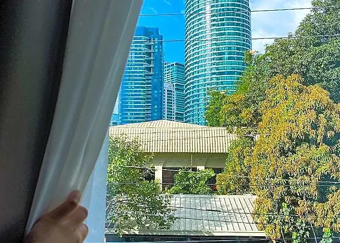 Hotel Unwnd Flats - Makati