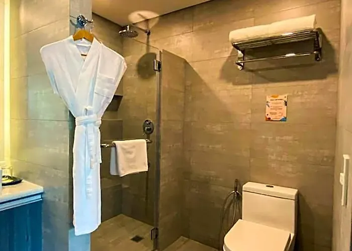 فندق Unwnd Flats - Makati 3*